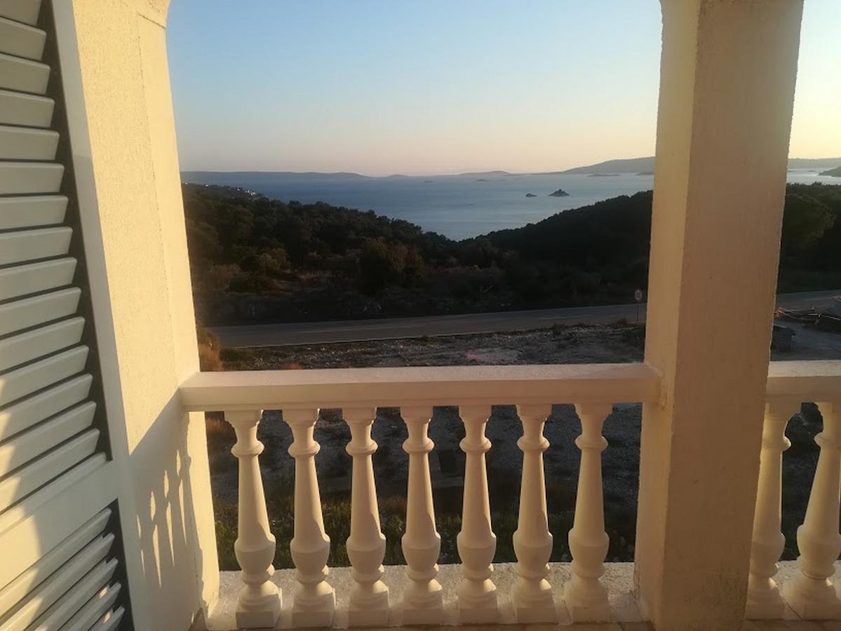 Apartments Barisic Hrvatskih Zrtava 404 Seget Vranjica Trogir Exteriér fotografie