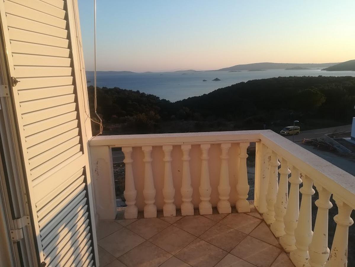 Apartments Barisic Hrvatskih Zrtava 404 Seget Vranjica Trogir Exteriér fotografie